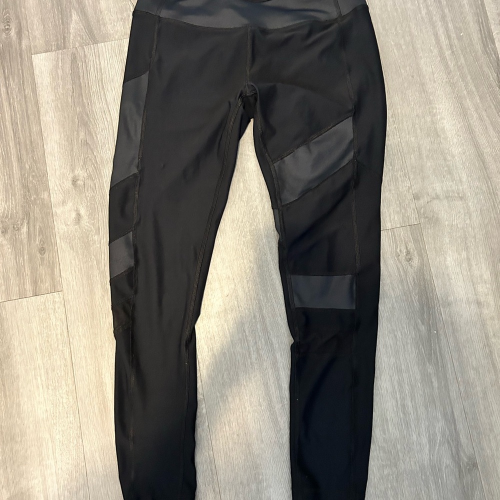 90 Degree by Reflex Black Leggings with Mesh Accents